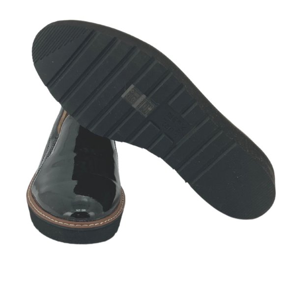 Naturalizer | Women's Effie Loafer | Black | Size 8 - Picture 5 of 5